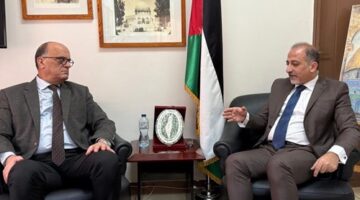 المندوب الدائم لدولة فلسطين لدى جامعة الدول العربيّة يستقبل نظيره التونسي – الجريدة